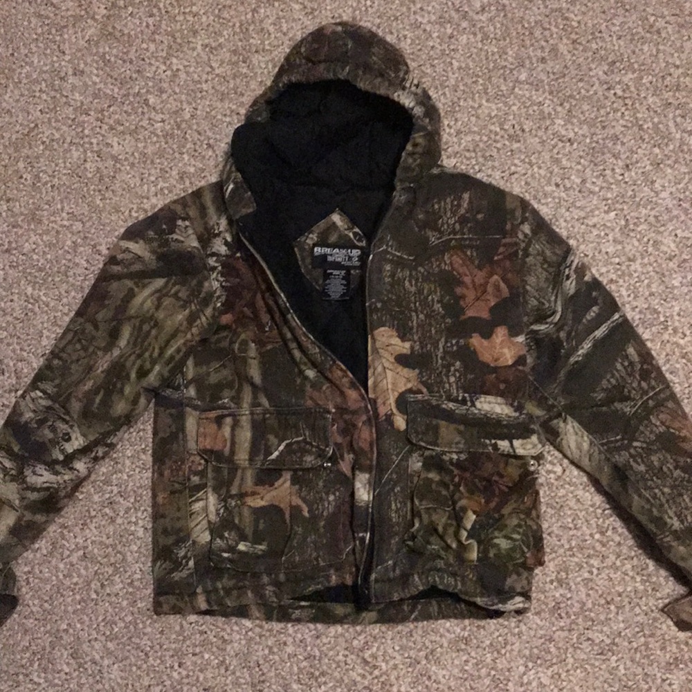 Good jacket but is too small for a high schooler